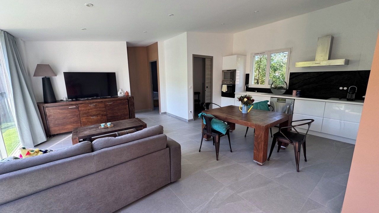 Photo of Livingroom in Lattes