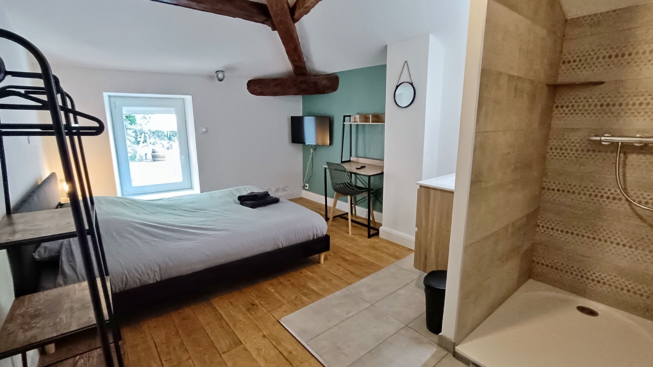 Photo of Bedroom in Saint-Pierre-de-Boeuf