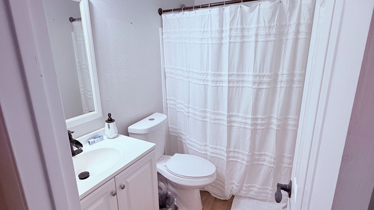 Photo of Bathroom in Candler