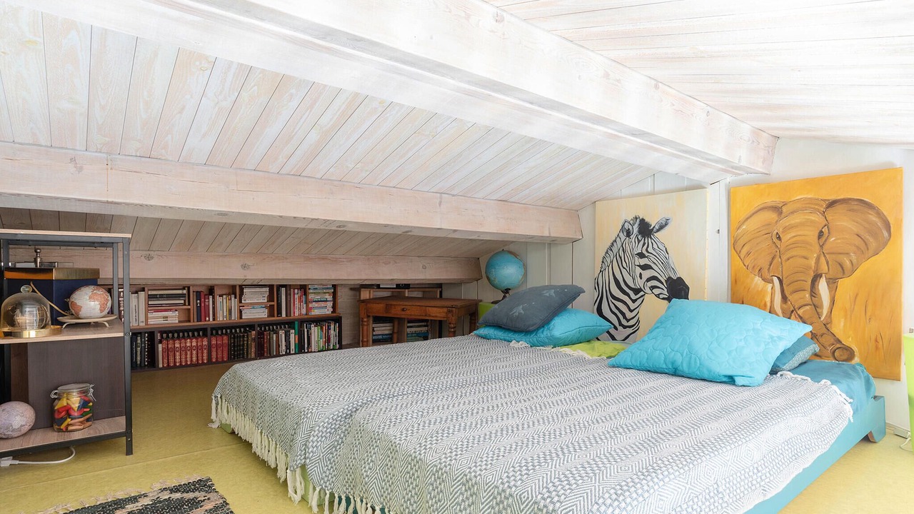 Photo of Others in Cabris