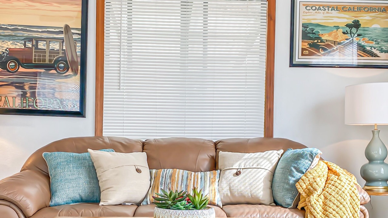 Photo of Livingroom in Klamath