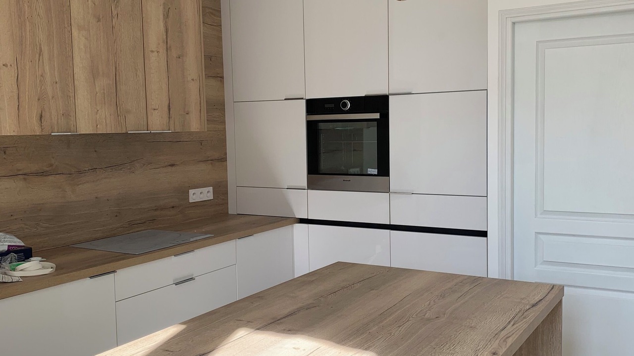 Photo of Kitchen in Saint-Etienne-de-Montluc