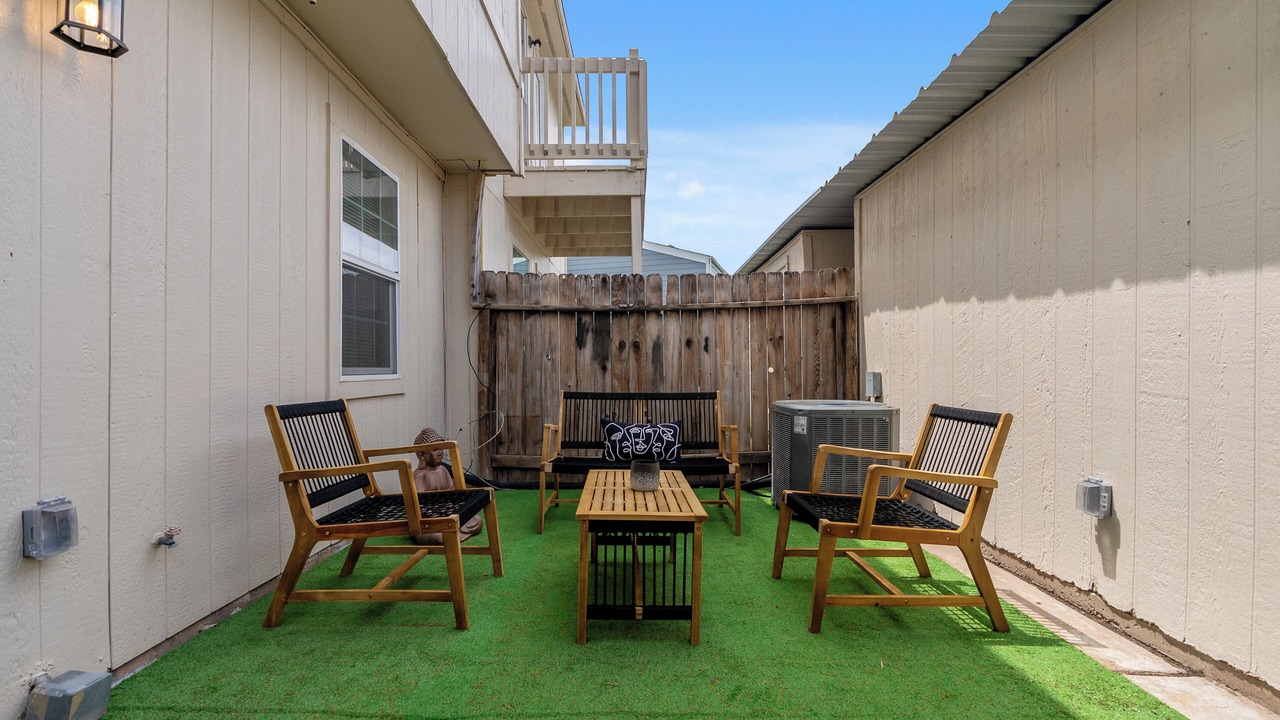 Photo of Patio Balcony in South Side