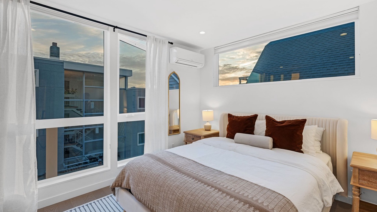 Photo of Bedroom in Lower Queen Anne