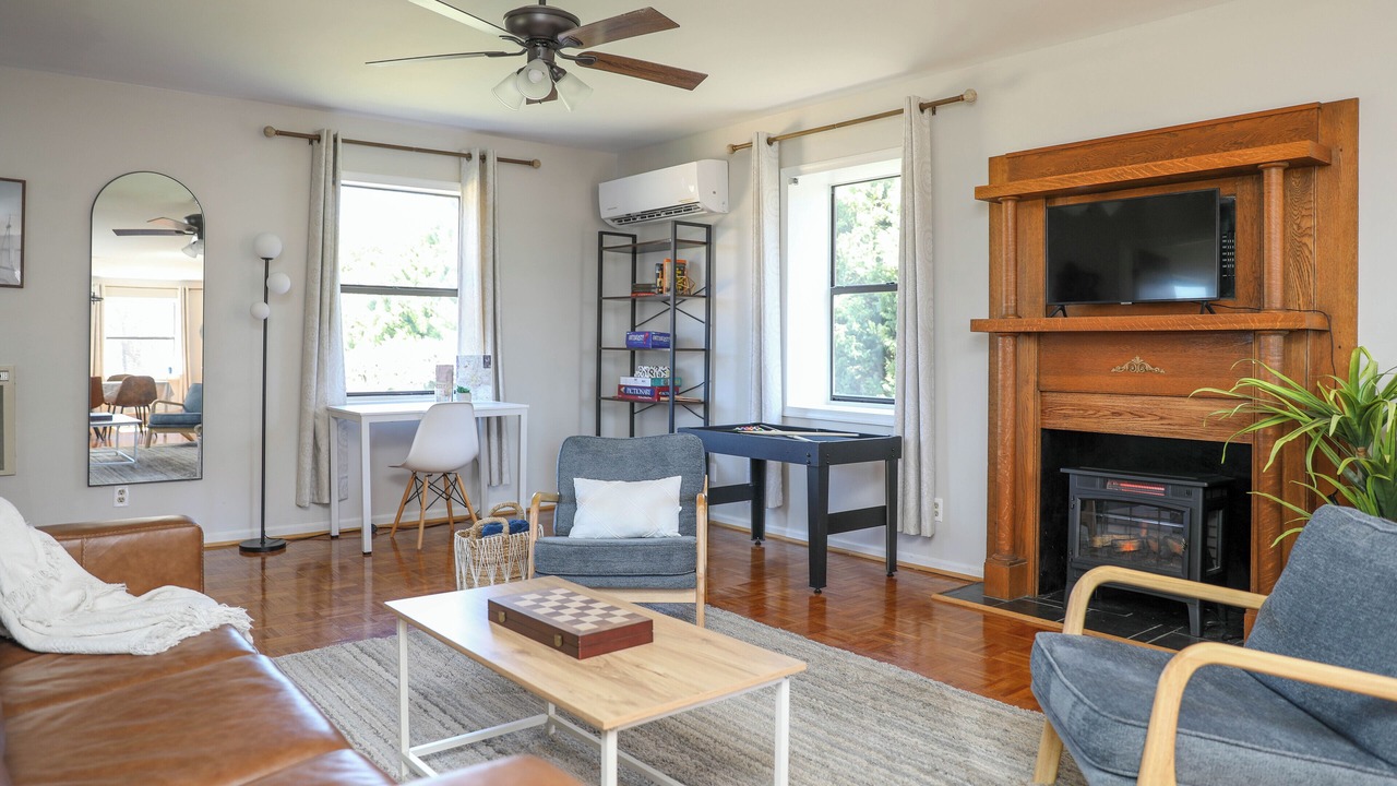 Photo of Livingroom in North Garden