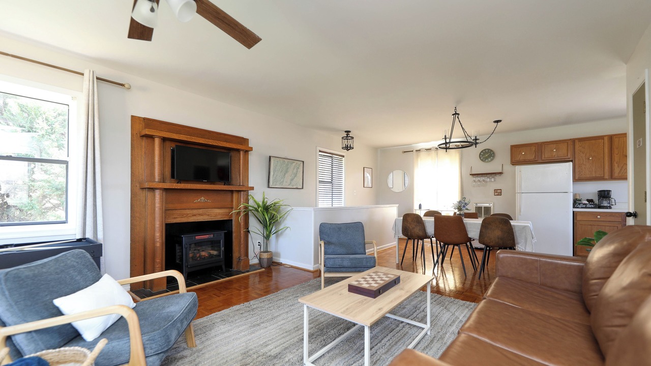 Photo of Livingroom in North Garden