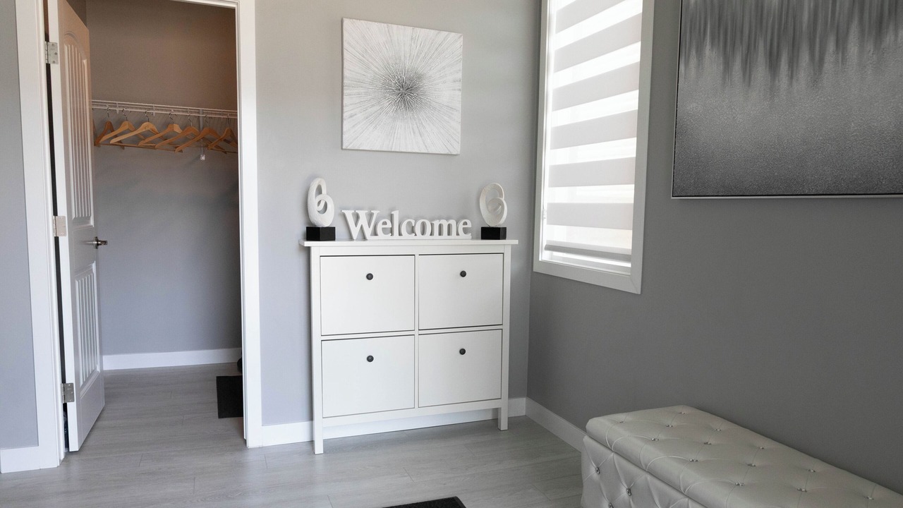 Photo of Livingroom in Cochrane