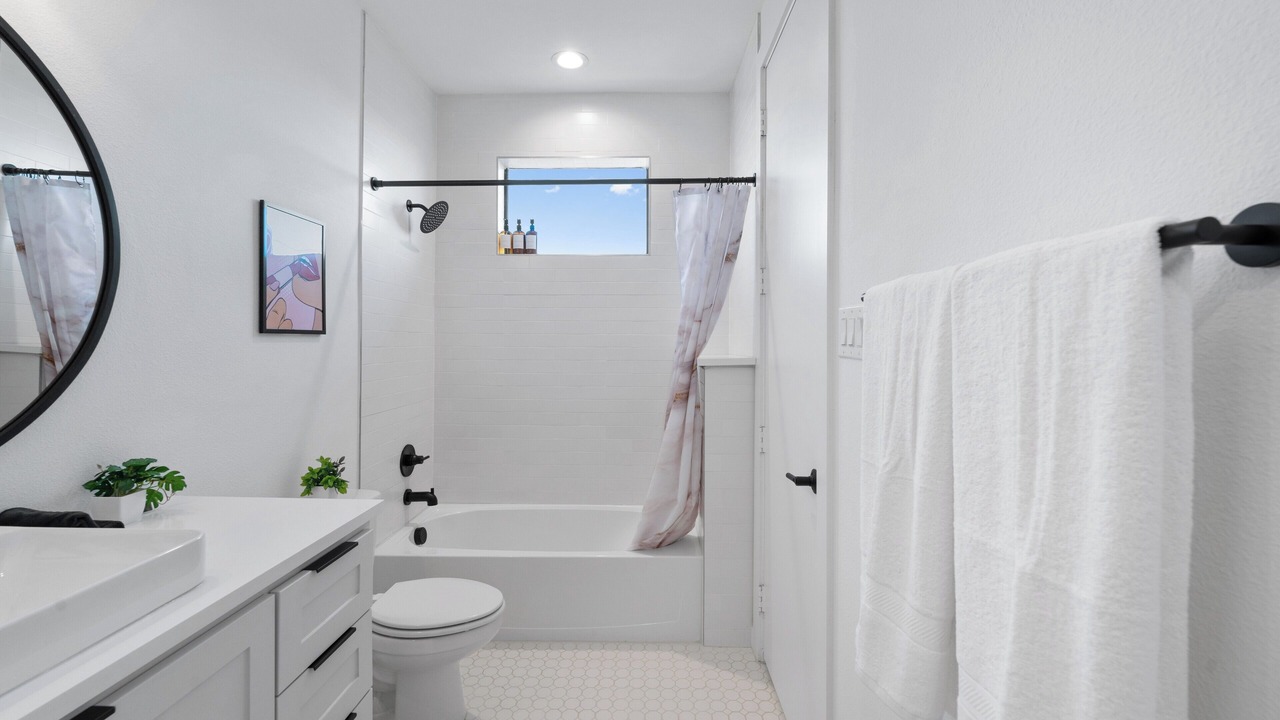 Photo of Bathroom in Oak Lawn