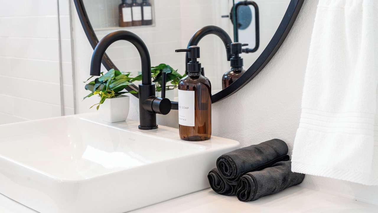 Photo of Bathroom in Oak Lawn
