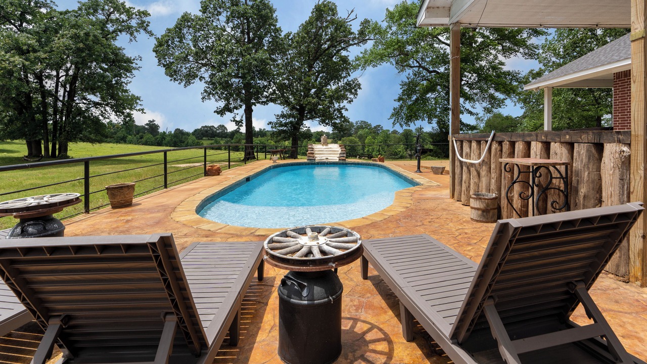 Photo of Outdoor in Gilmer