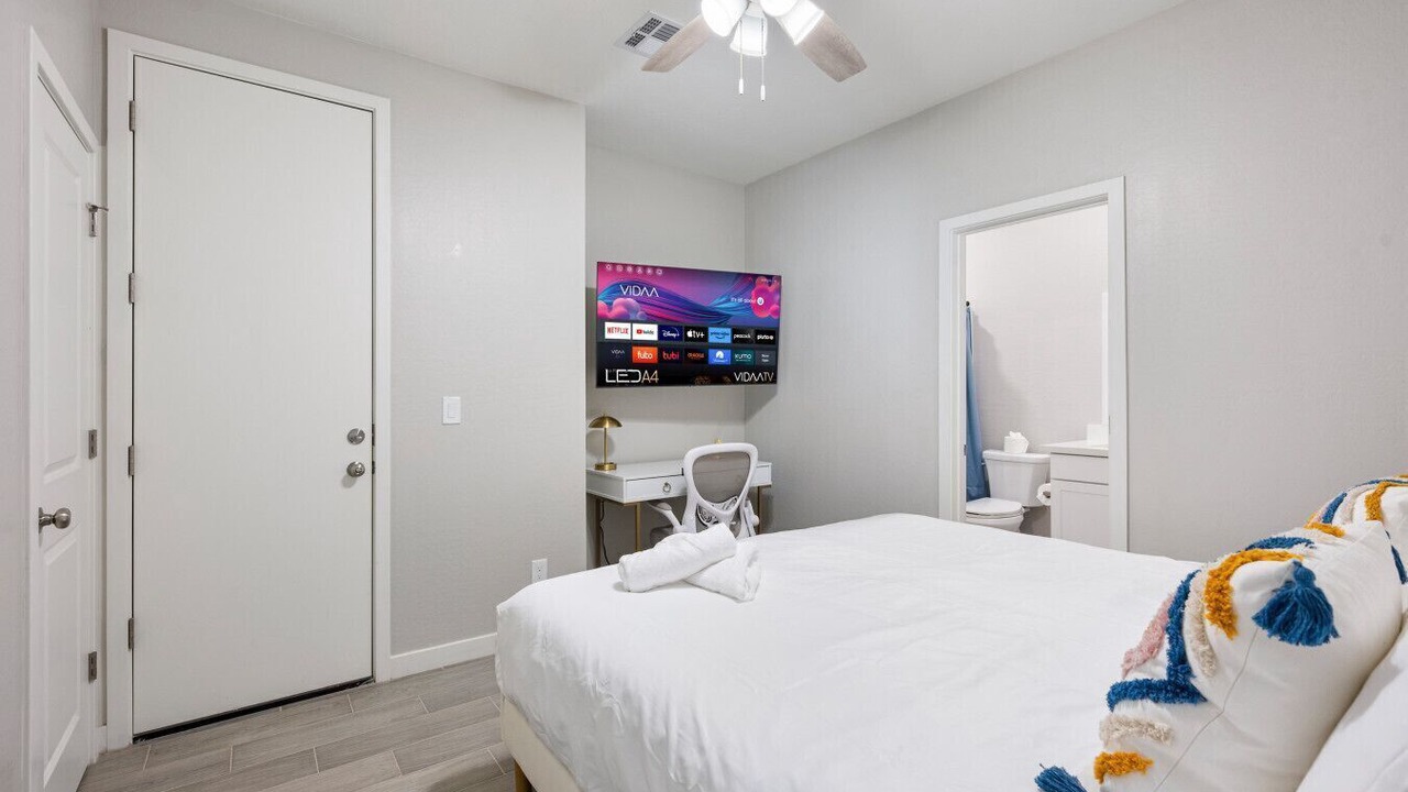 Photo of Bedroom in Glendale
