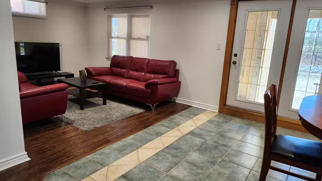 Photo of Livingroom in Newmarket