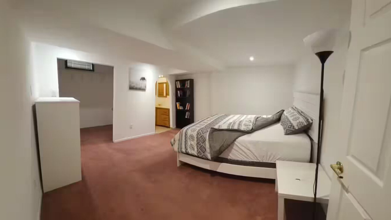 Photo of Bedroom in Newmarket
