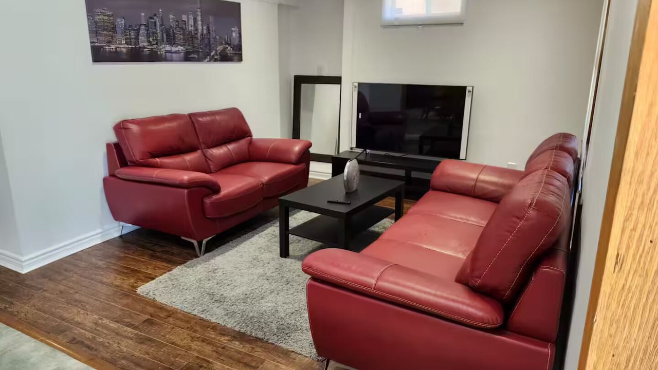 Photo of Livingroom in Newmarket