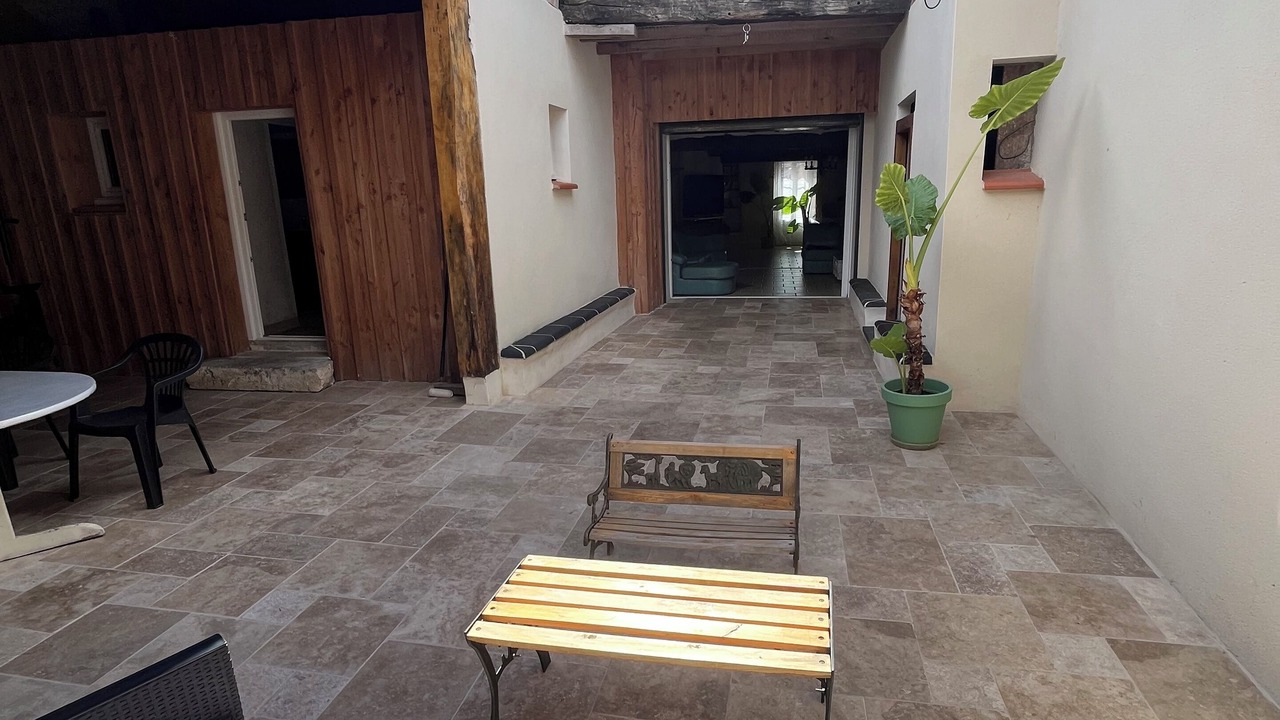 Photo of Outdoor in Bajonnette