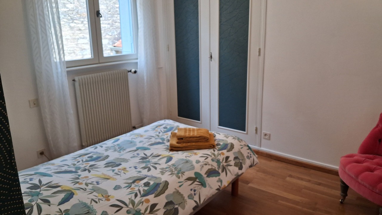 Photo of Bedroom in Meursault