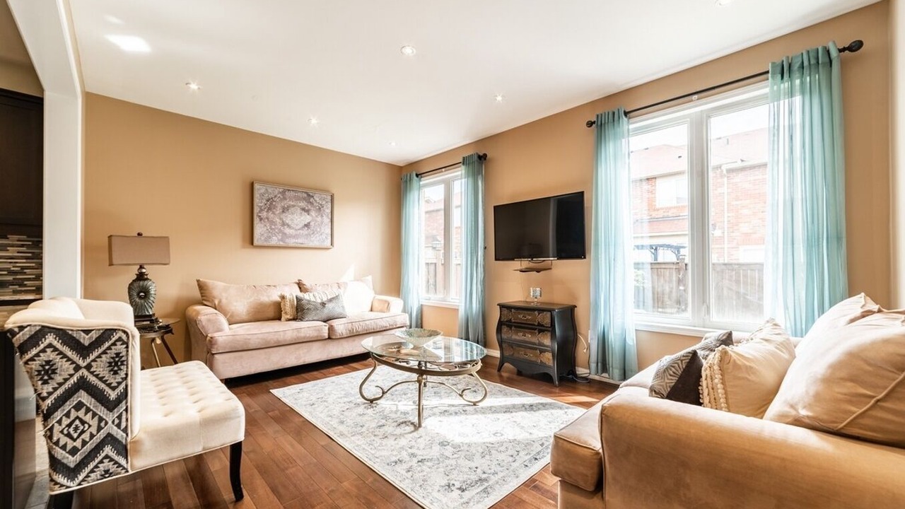 Photo of Bedroom in Milton