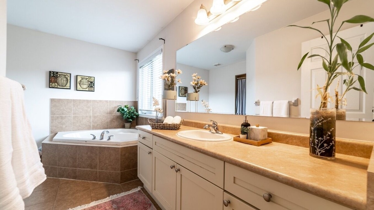Photo of Bathroom in Milton
