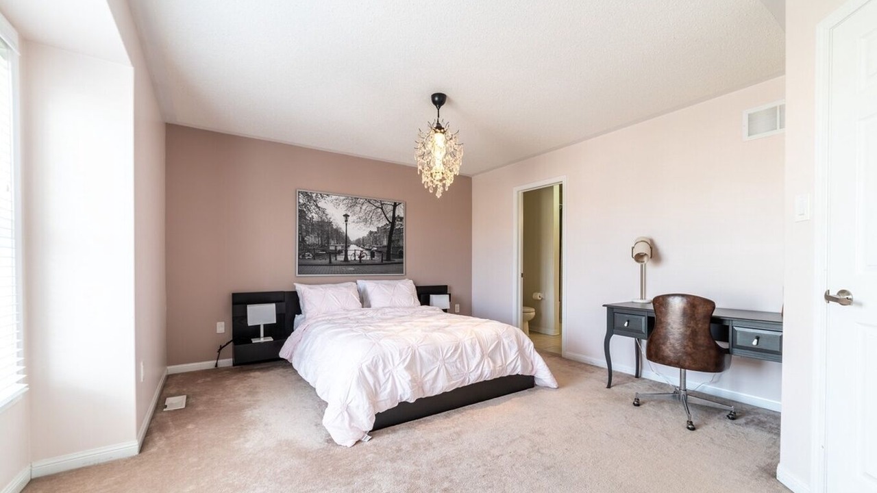 Photo of Bedroom in Milton