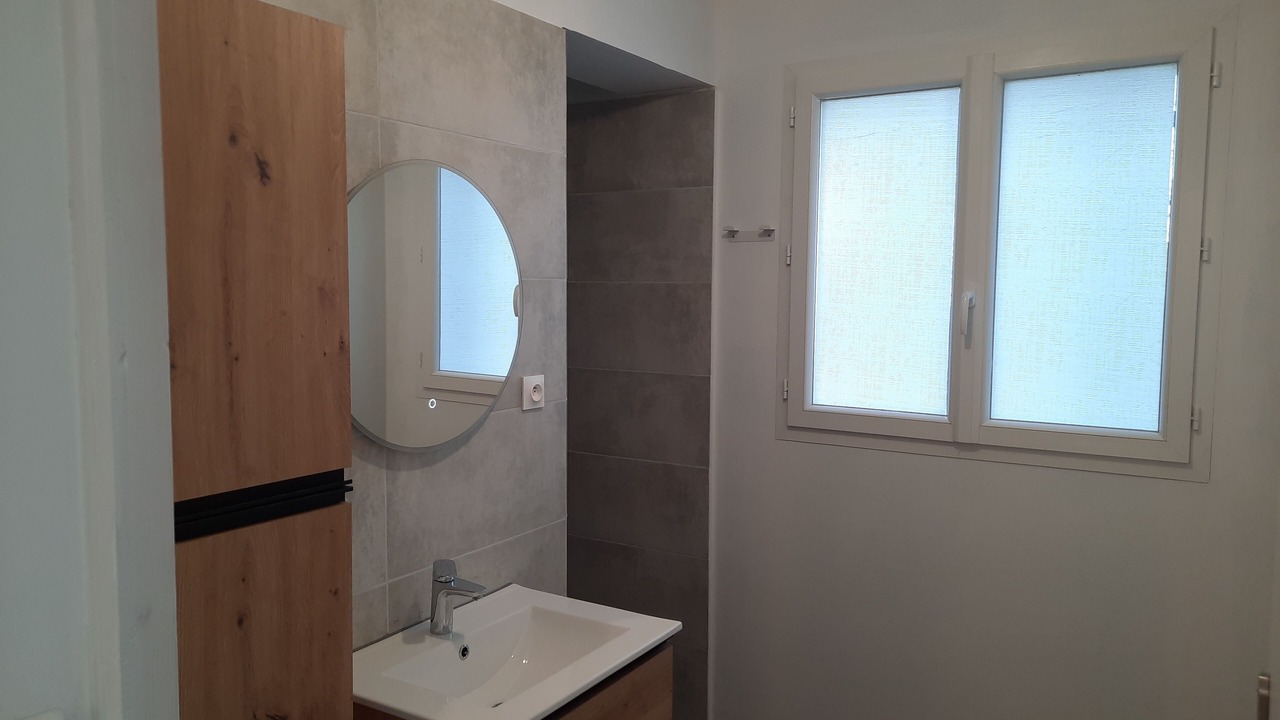 Photo of Bathroom in Pouzauges