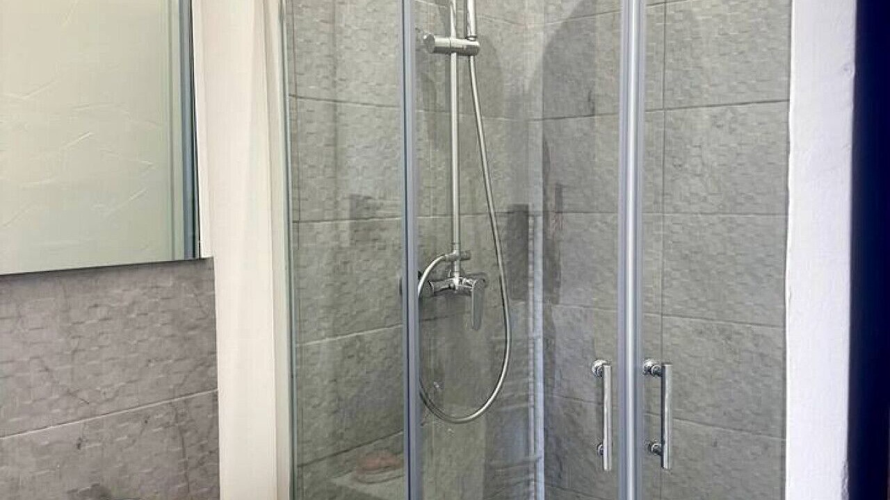 Photo of Bathroom in Entraigues-sur-la-Sorgue