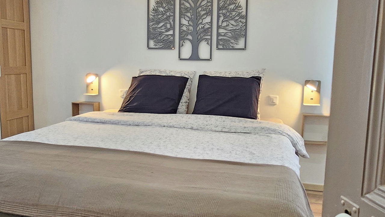Photo of Bedroom in Saint-Pargoire