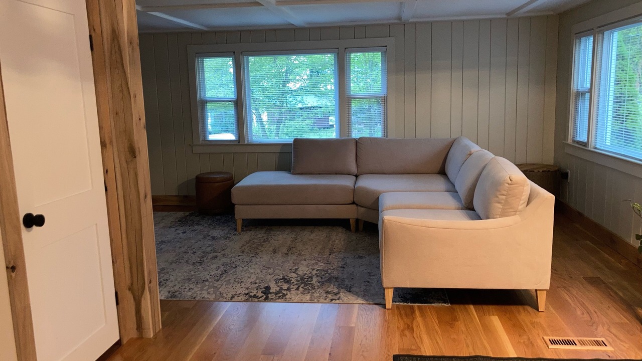 Photo of Livingroom in Mayfield