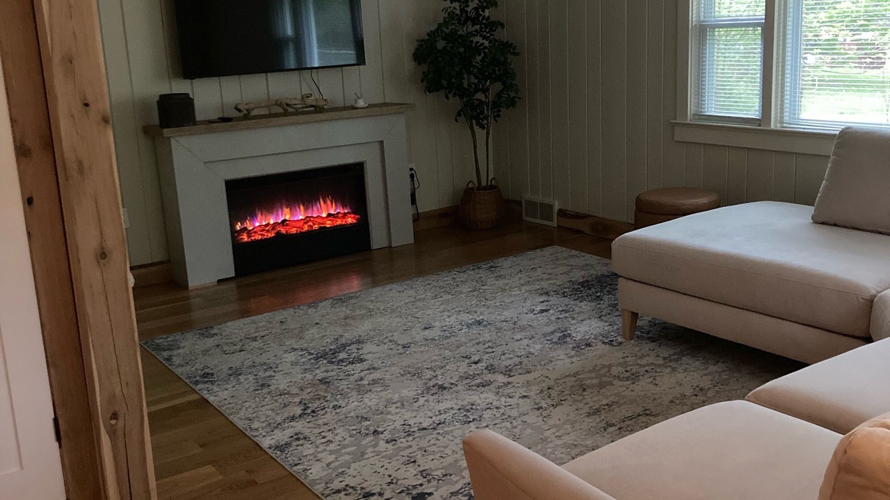 Photo of Livingroom in Mayfield