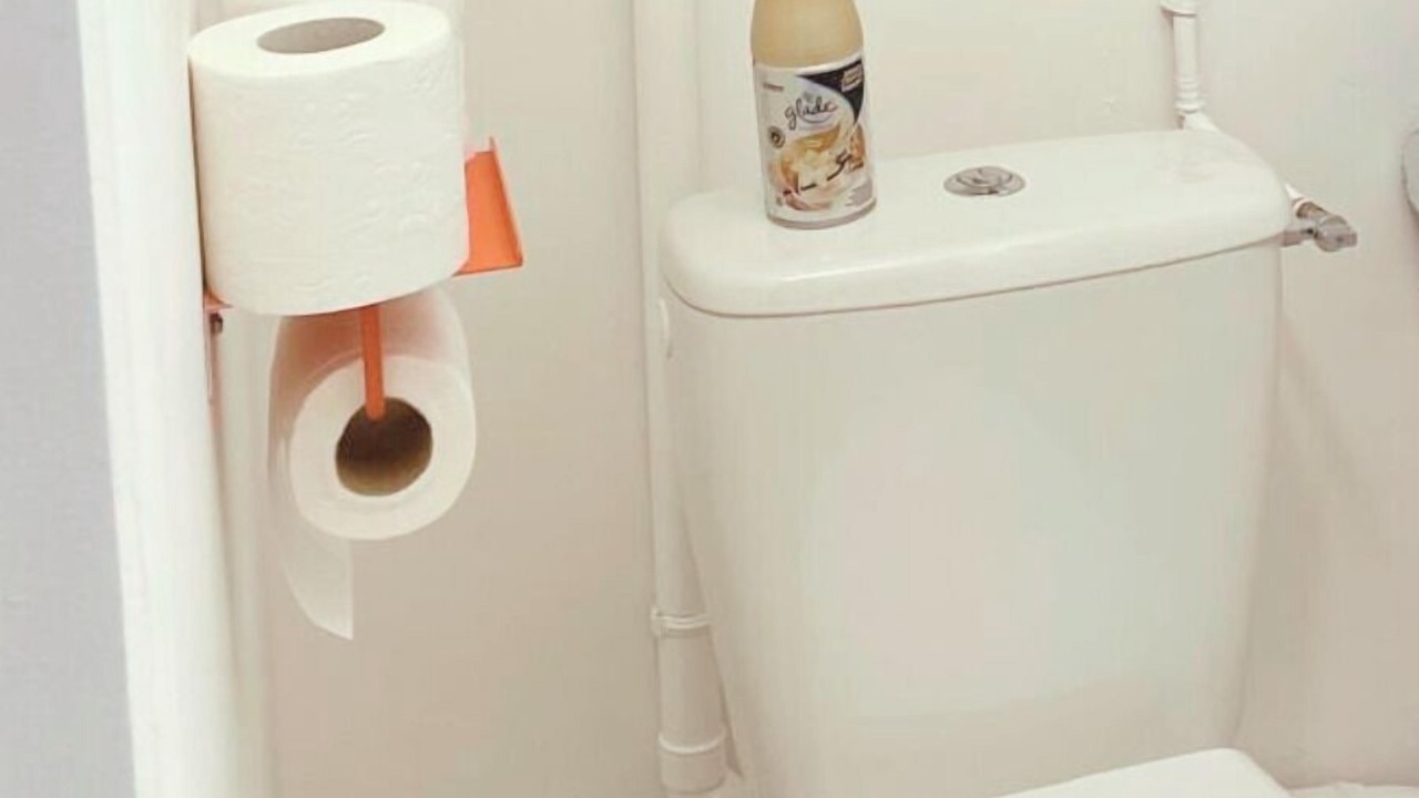 Photo of Bathroom in Ecartelee-Bonabry-Orieres-Paron