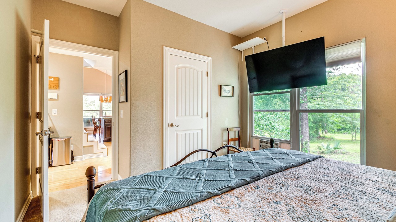 Photo of Bedroom in Livingston
