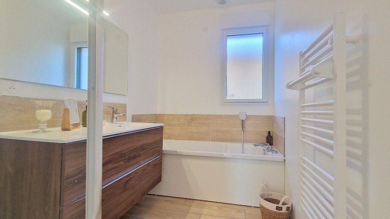 Photo of Bathroom in Audembert