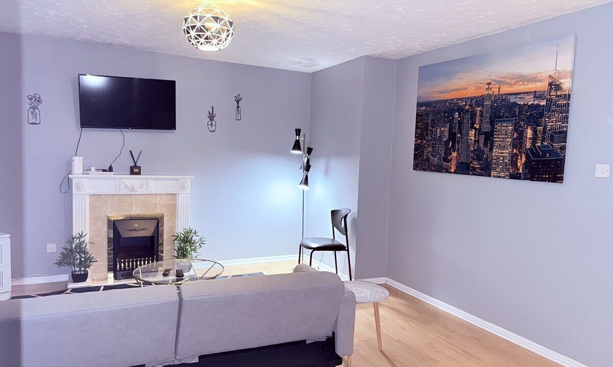 Photo of Livingroom in Southampton City Centre