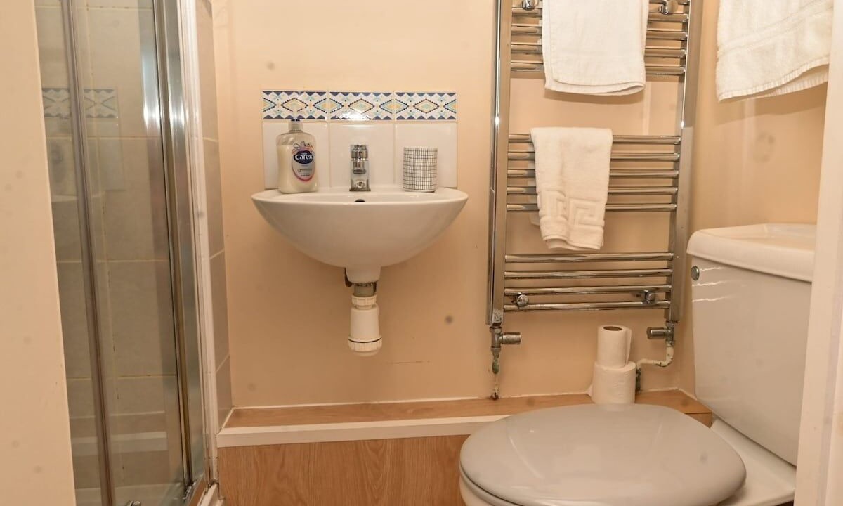 Photo of Bathroom in Southampton City Centre