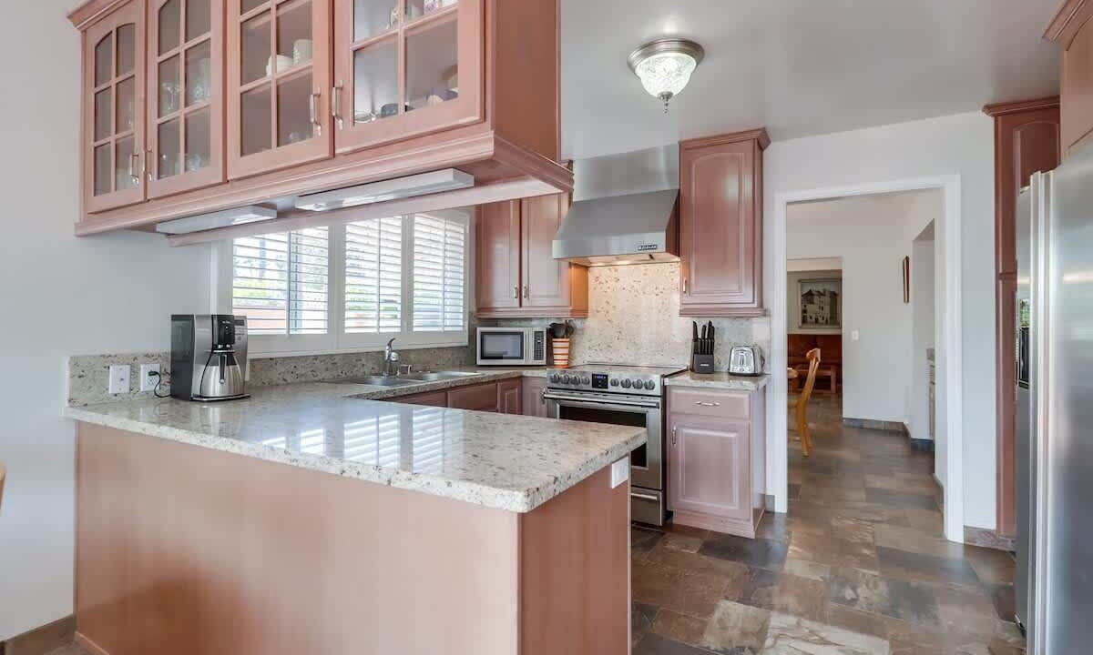 Photo of Kitchen in La Jolla Shores