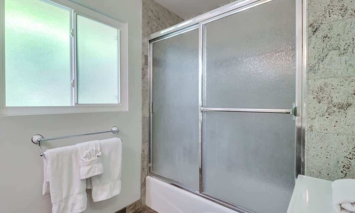 Photo of Bathroom in La Jolla Shores