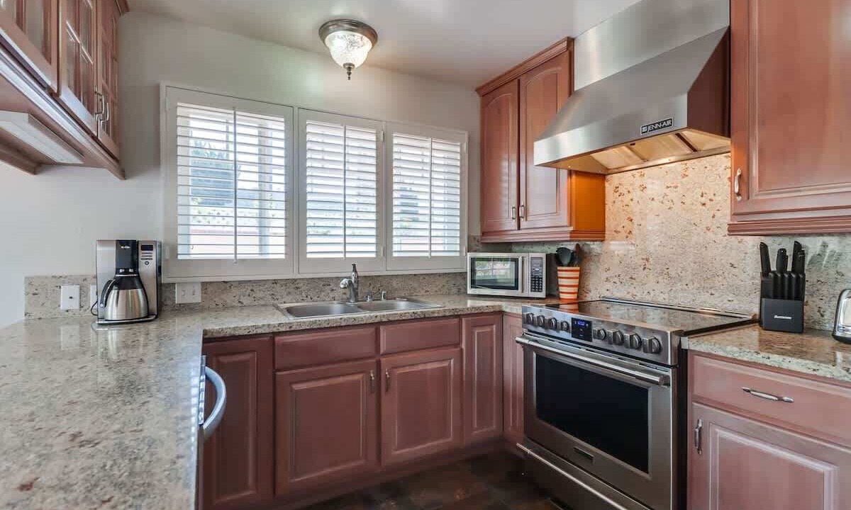 Photo of Kitchen in La Jolla Shores