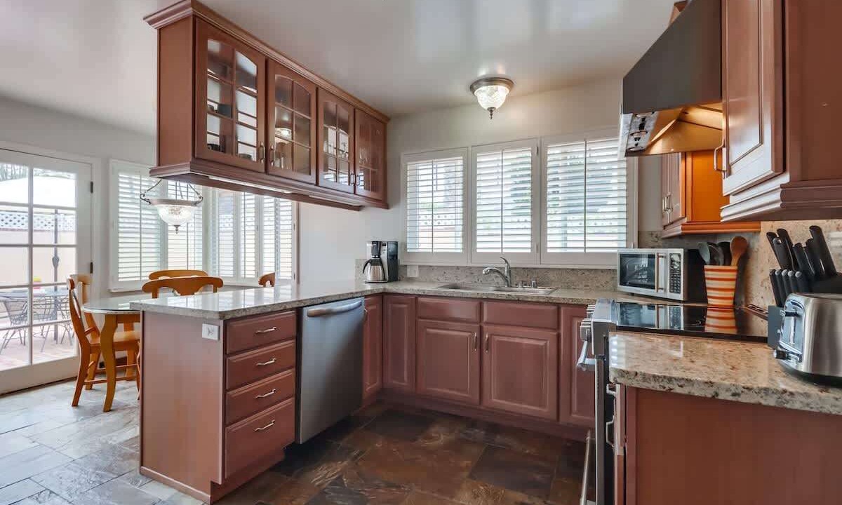 Photo of Kitchen in La Jolla Shores