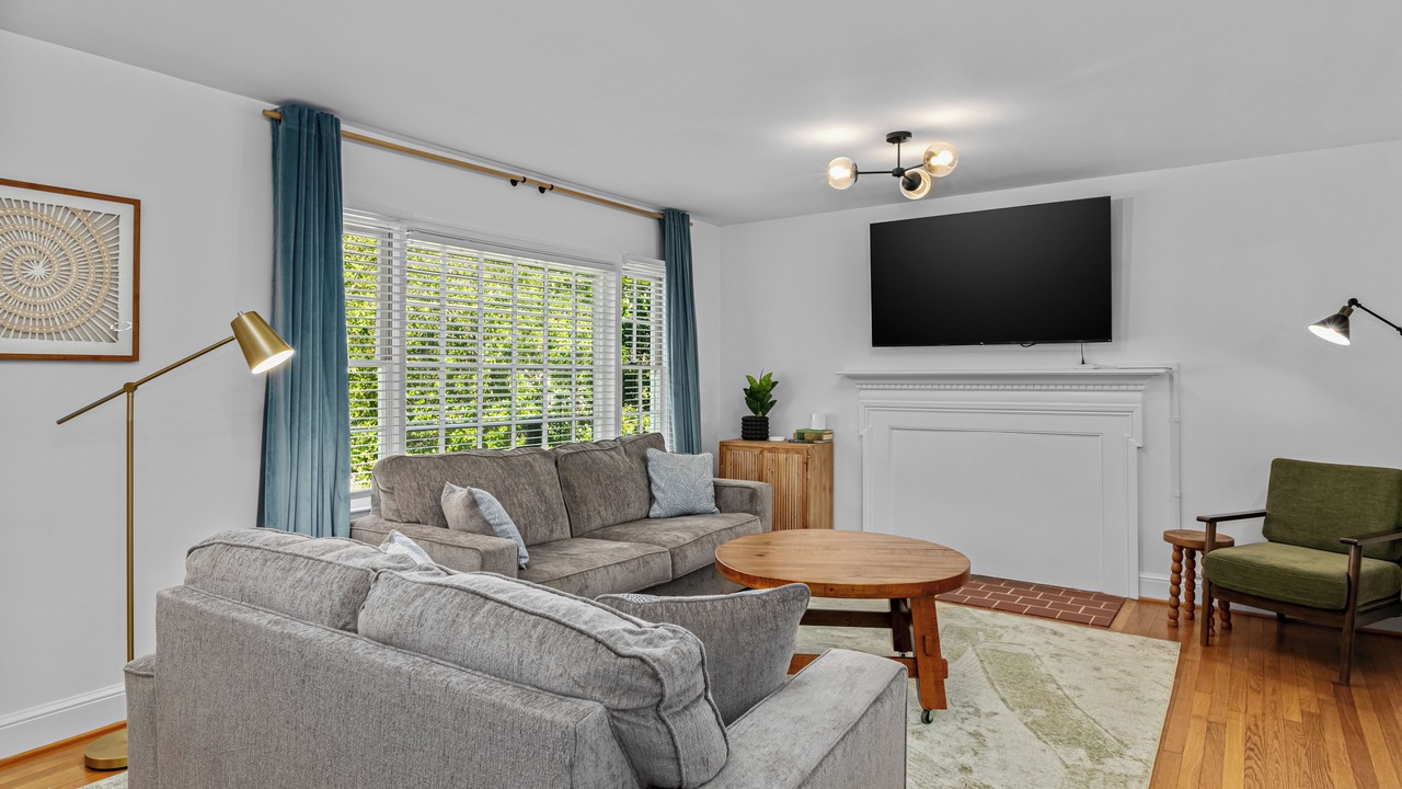 Photo of Livingroom in Winston - Salem