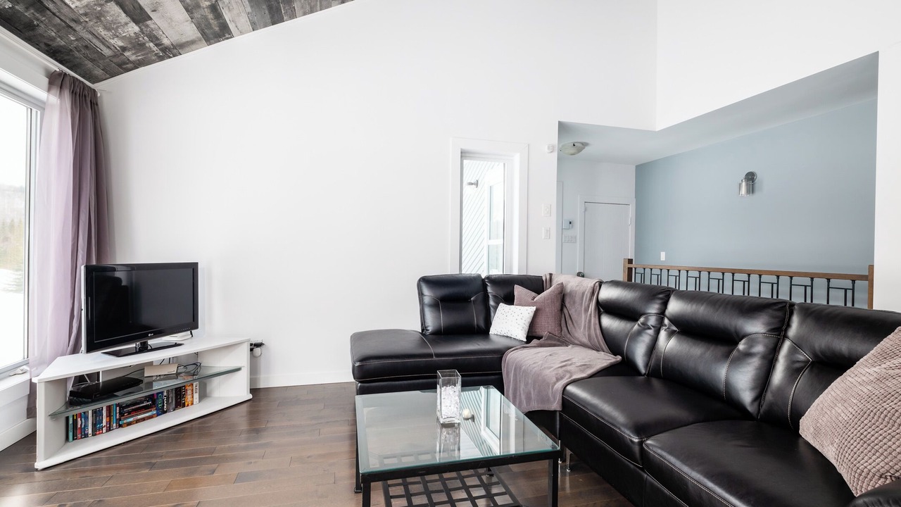 Photo of Livingroom in Entrelacs