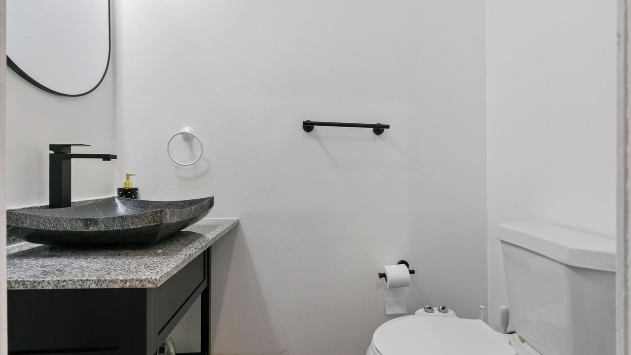 Photo of Bathroom in Calverton