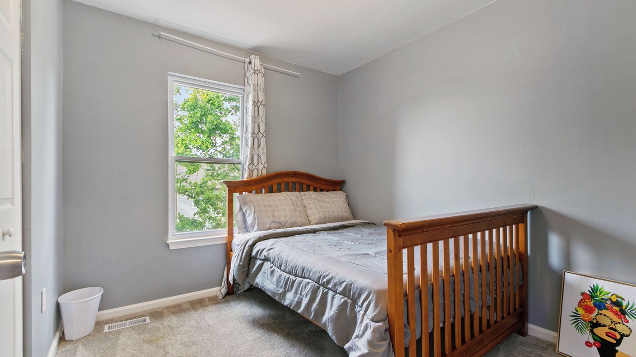 Photo of Bedroom in Calverton