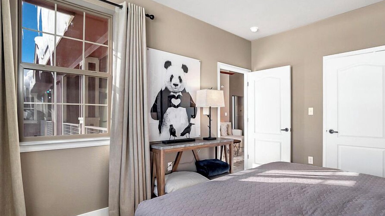 Photo of Bedroom in Silvercreek