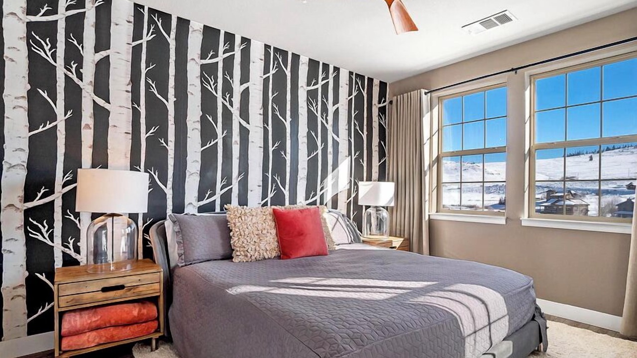 Photo of Bedroom in Silvercreek
