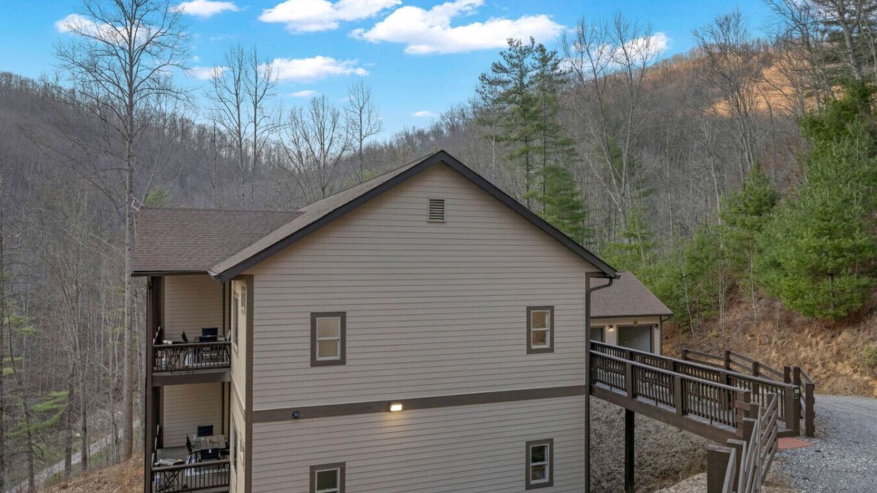 Photo of Outdoor in Sylva