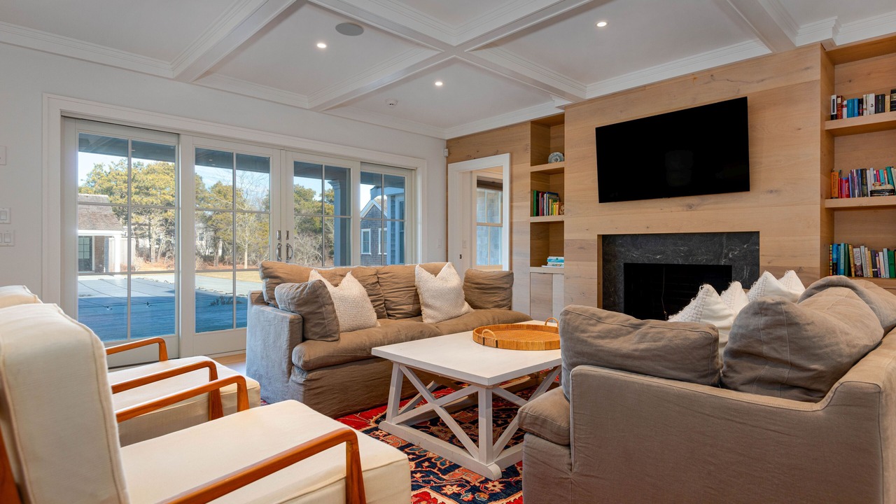 Photo of Livingroom in Surfside