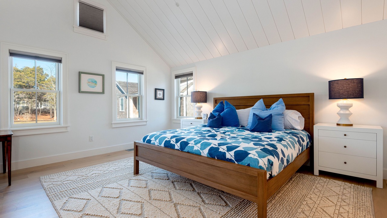 Photo of Bedroom in Surfside