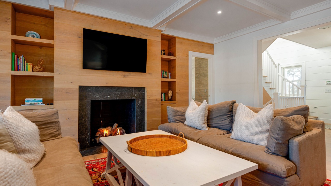 Photo of Livingroom in Surfside