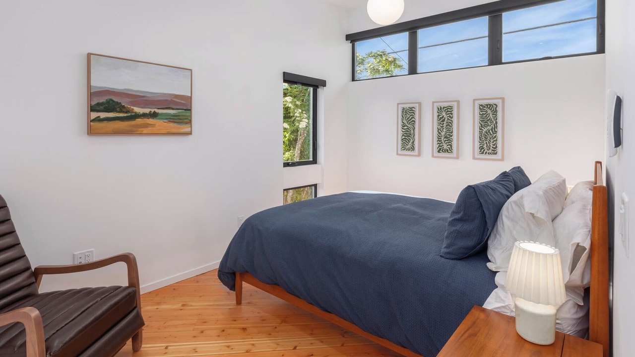 Photo of Bedroom in Green Lake