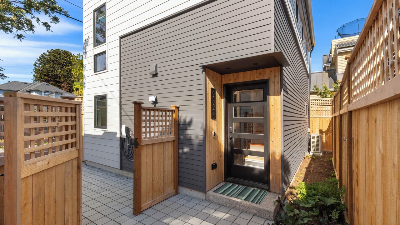 Photo of Outdoor in Green Lake