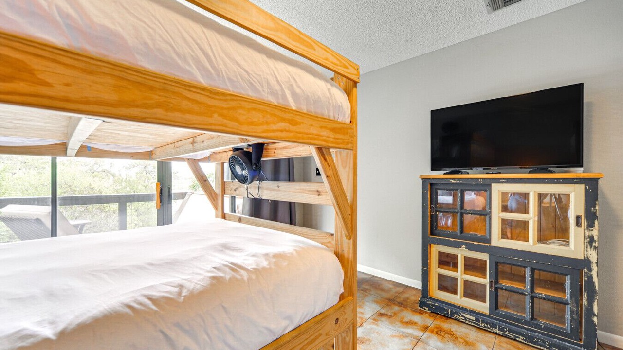 Photo of Bedroom in Spicewood